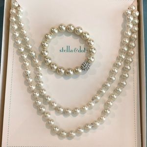 Stella & Dot necklace and bracelet